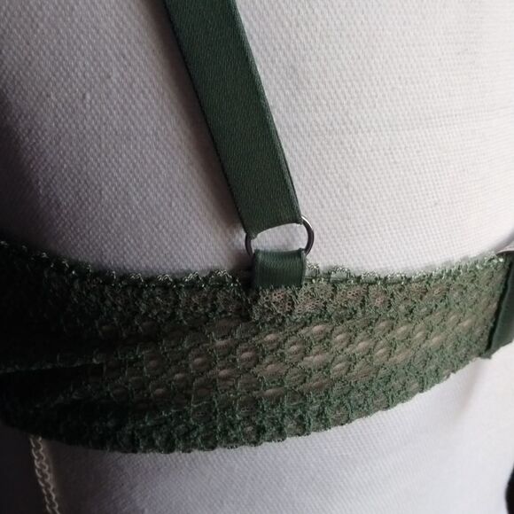 Victoria's Secret   - Picture 6 of 6